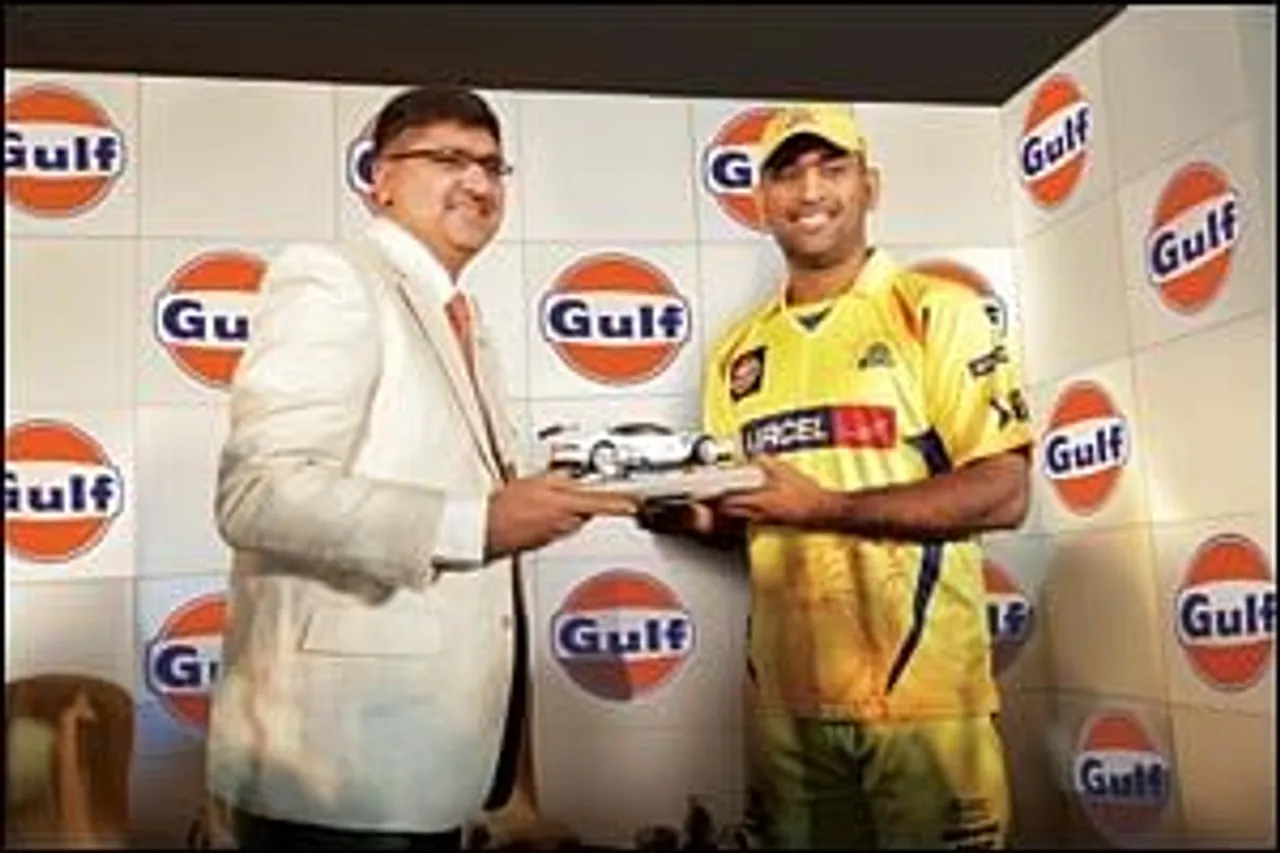 Dhoni to endorse Gulf Lubricants