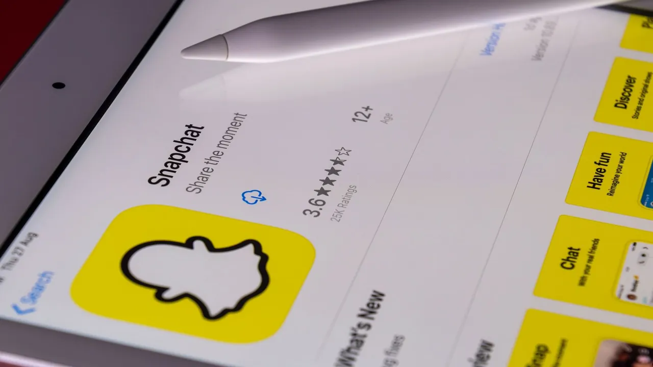 Snap blames Apple’s privacy update for Q3 earnings slump