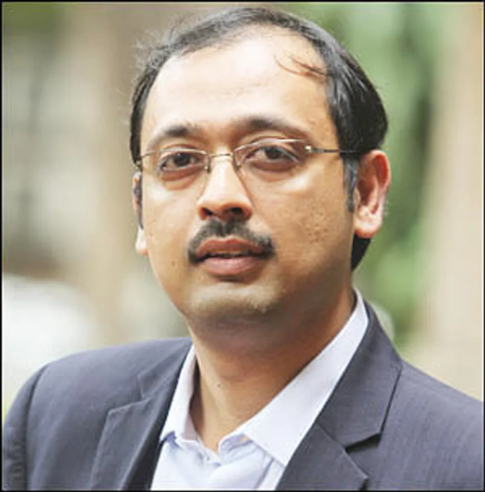 Mercedes-Benz India promotes Santosh Iyer