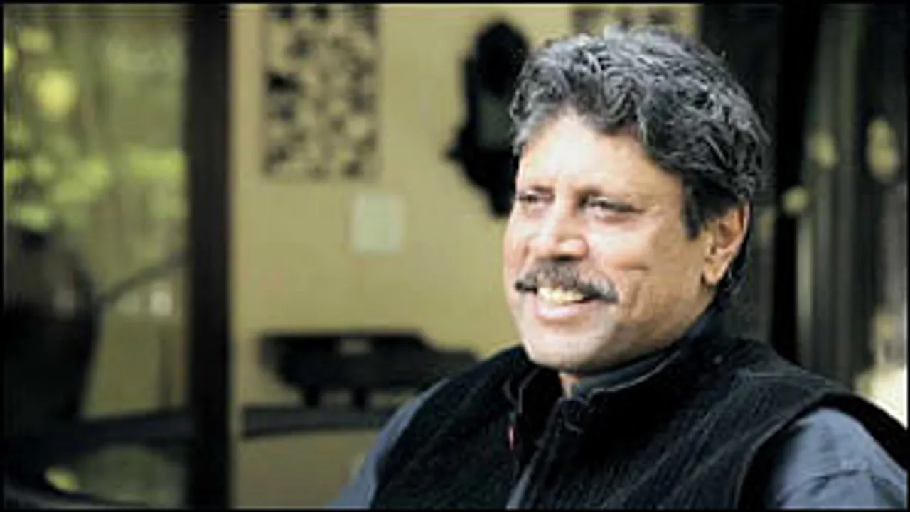 Kapil Dev launches 'SloPho'