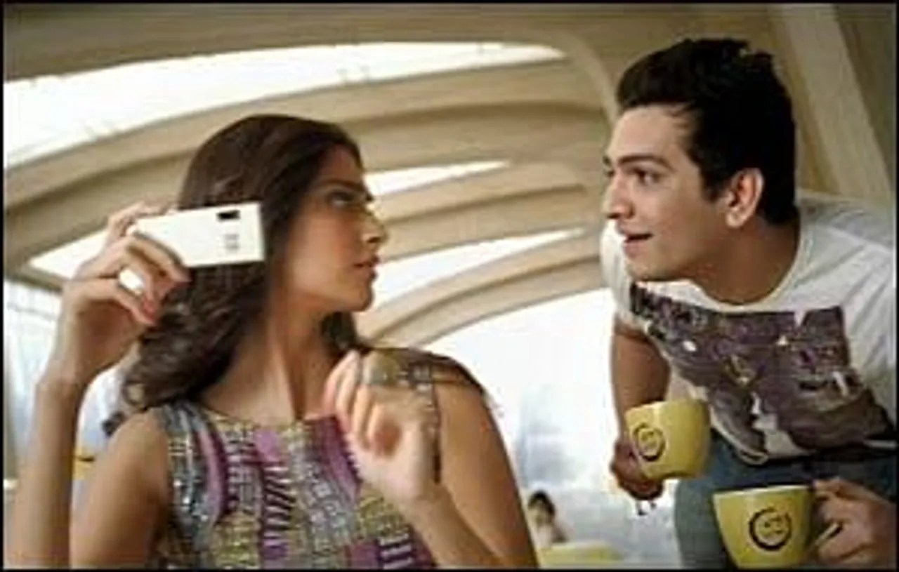 Spice Mobile: Same message, different route