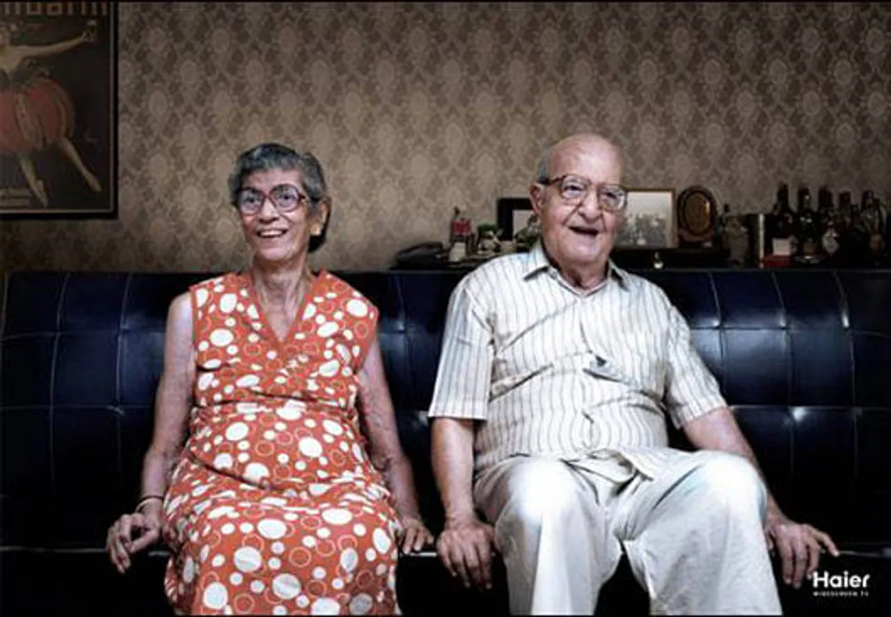 Looking Away - Old Couple