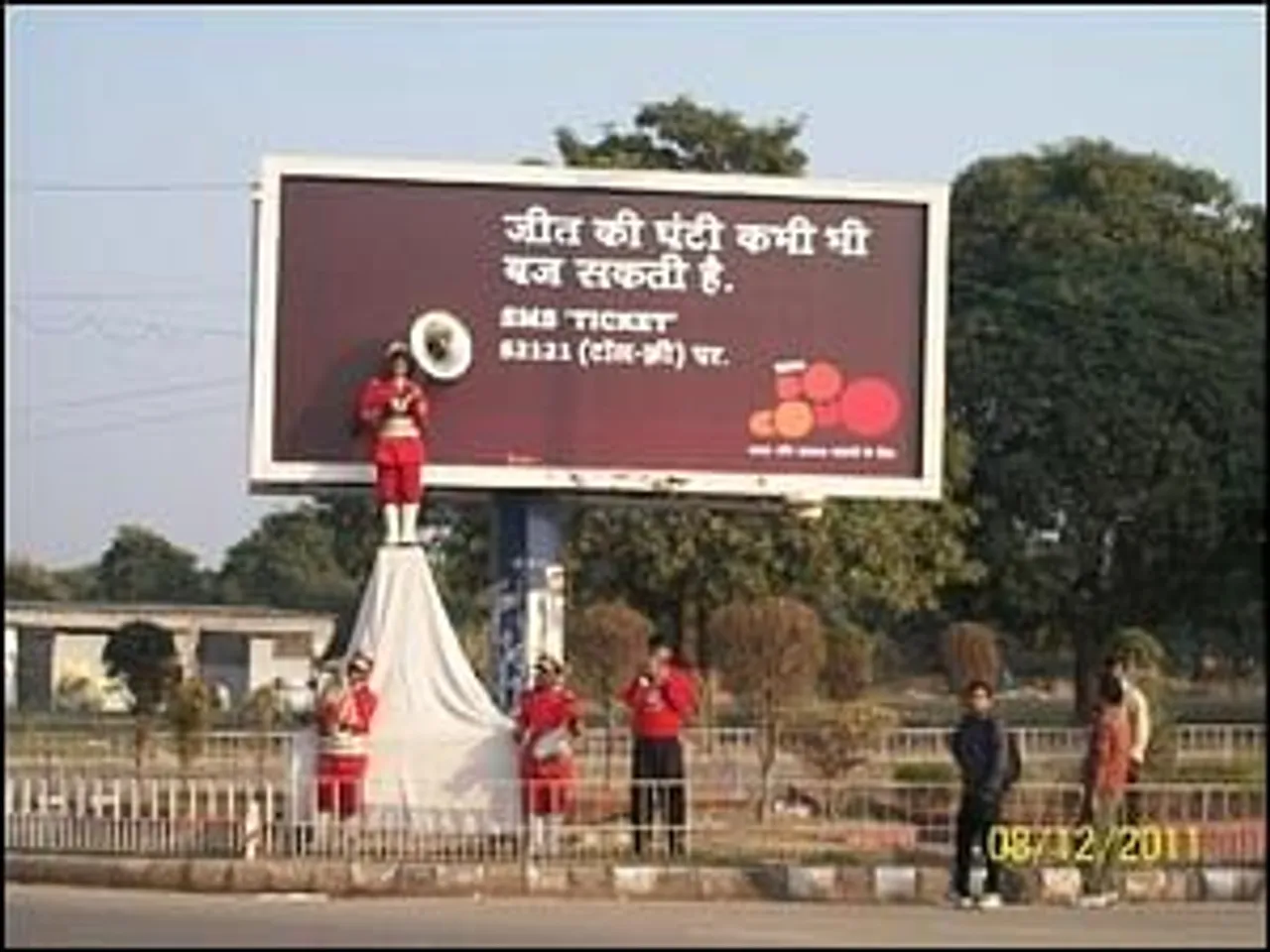 Tata Docomo creates talking billboard