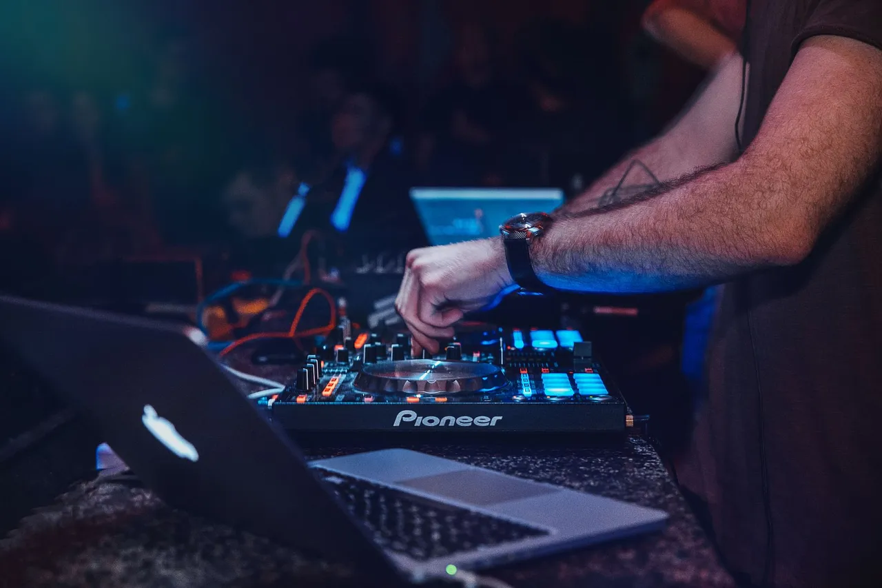 Now streaming on Apple Music – fairly compensated DJs and their remixed songs