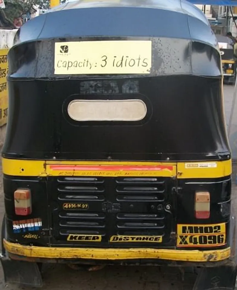 Capacity: 3 Idiots