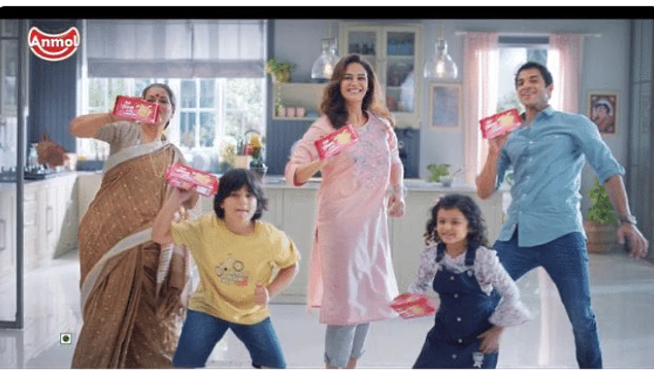 Therefore Design’s new campaign for Dream Lite gets the family together over a pack of biscuits 
