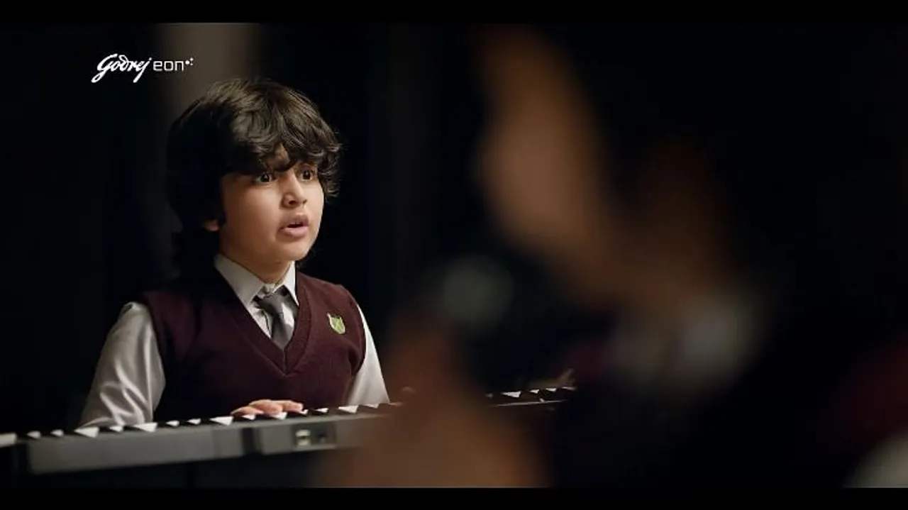 afaqs! Creative Showcase: Making music with sneezes...