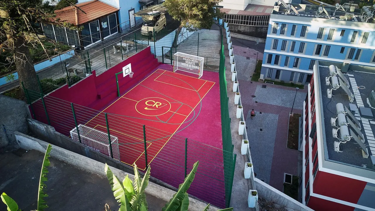 Nike renovates a football pitch in Portugal to celebrate Ronaldo’s world record 