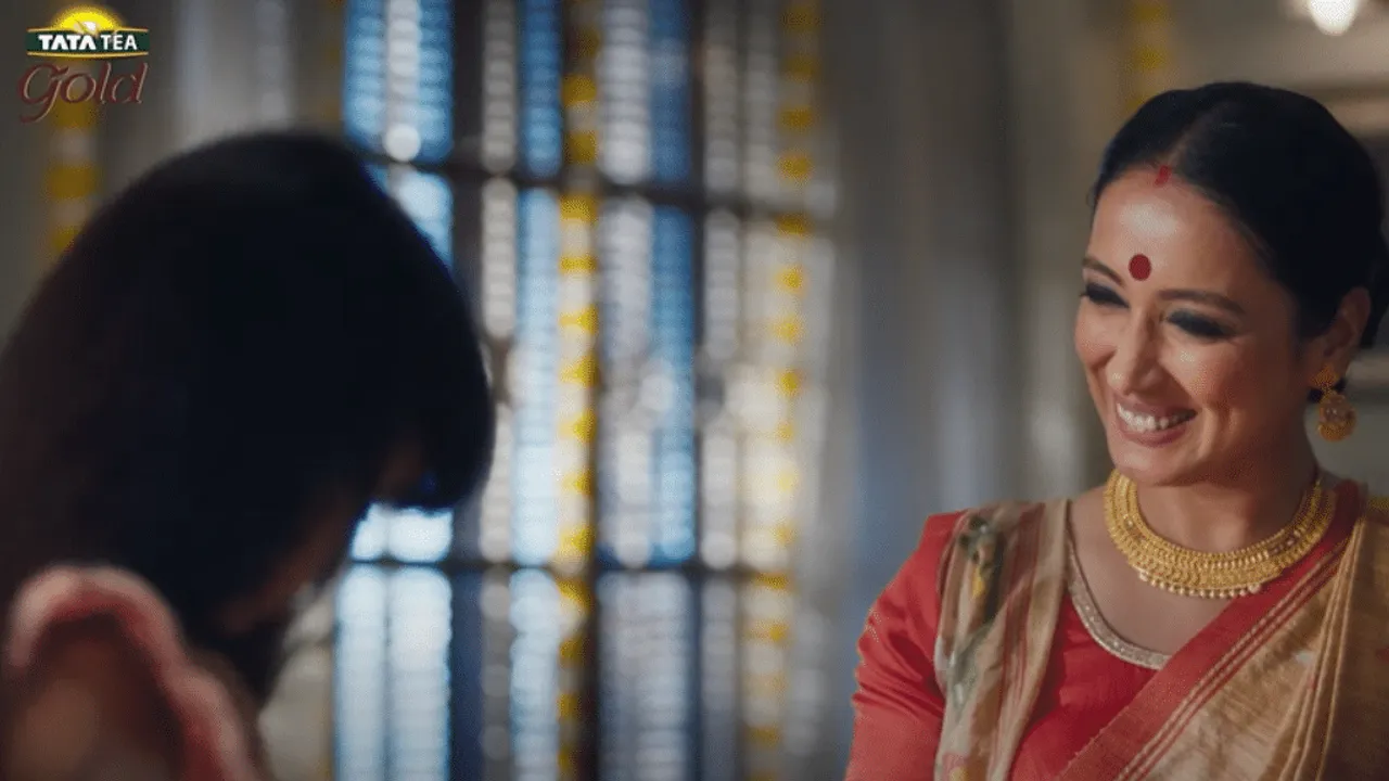 Tata Tea Gold celebrates Durga Pujo with handloom-inspired festive packs