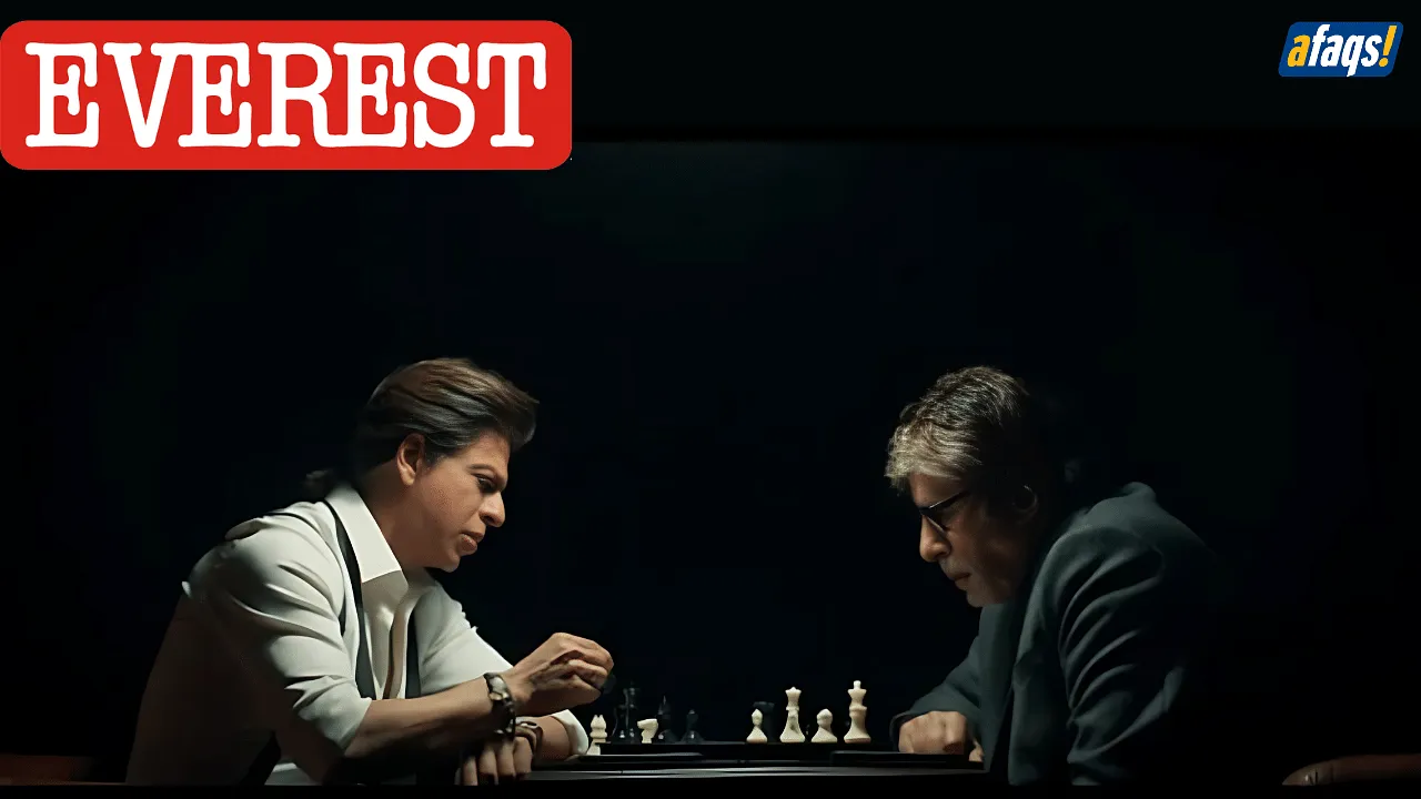 Everest's duel of 'Dons':  Amitabh Bachchan and SRK face off in a spicy chess duel