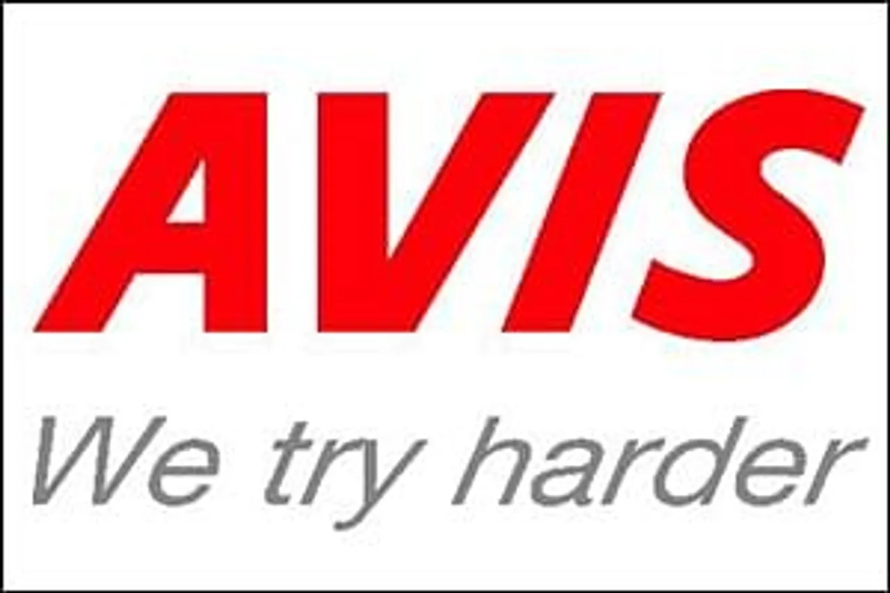 Avis promotes self-drive through OOH