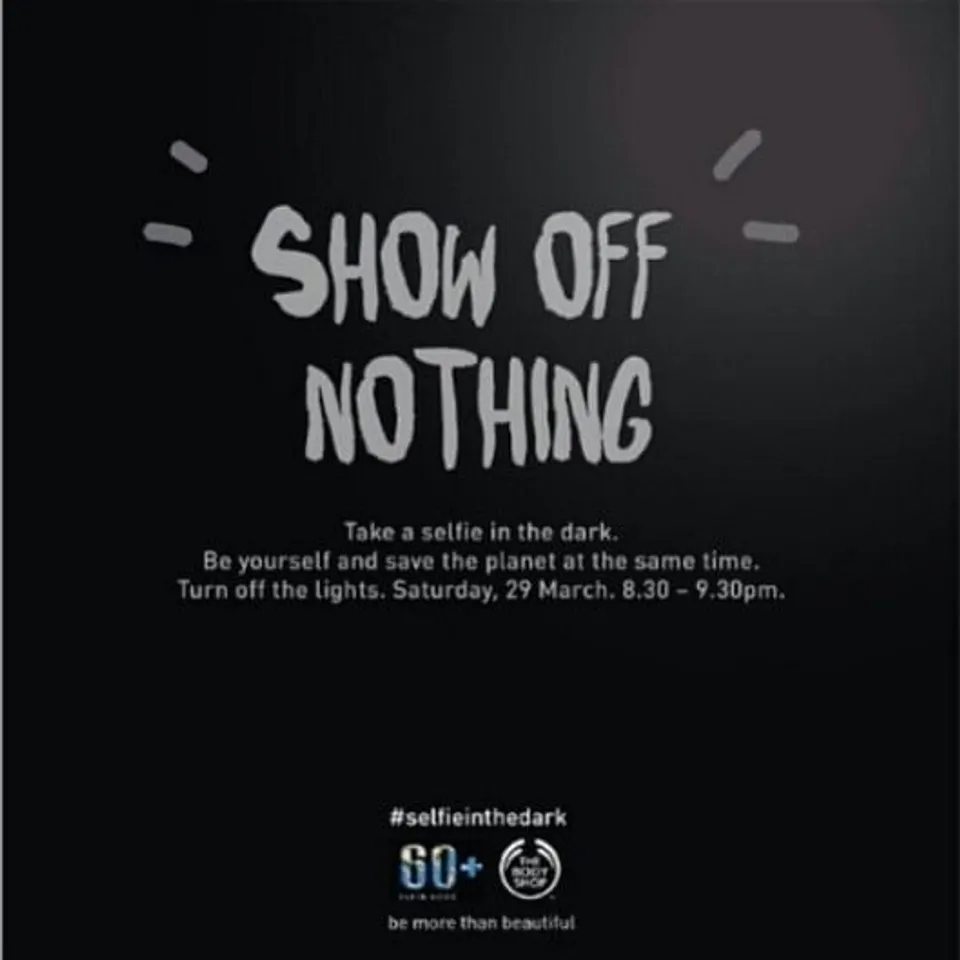 Selfie - Showoff - Earth hour