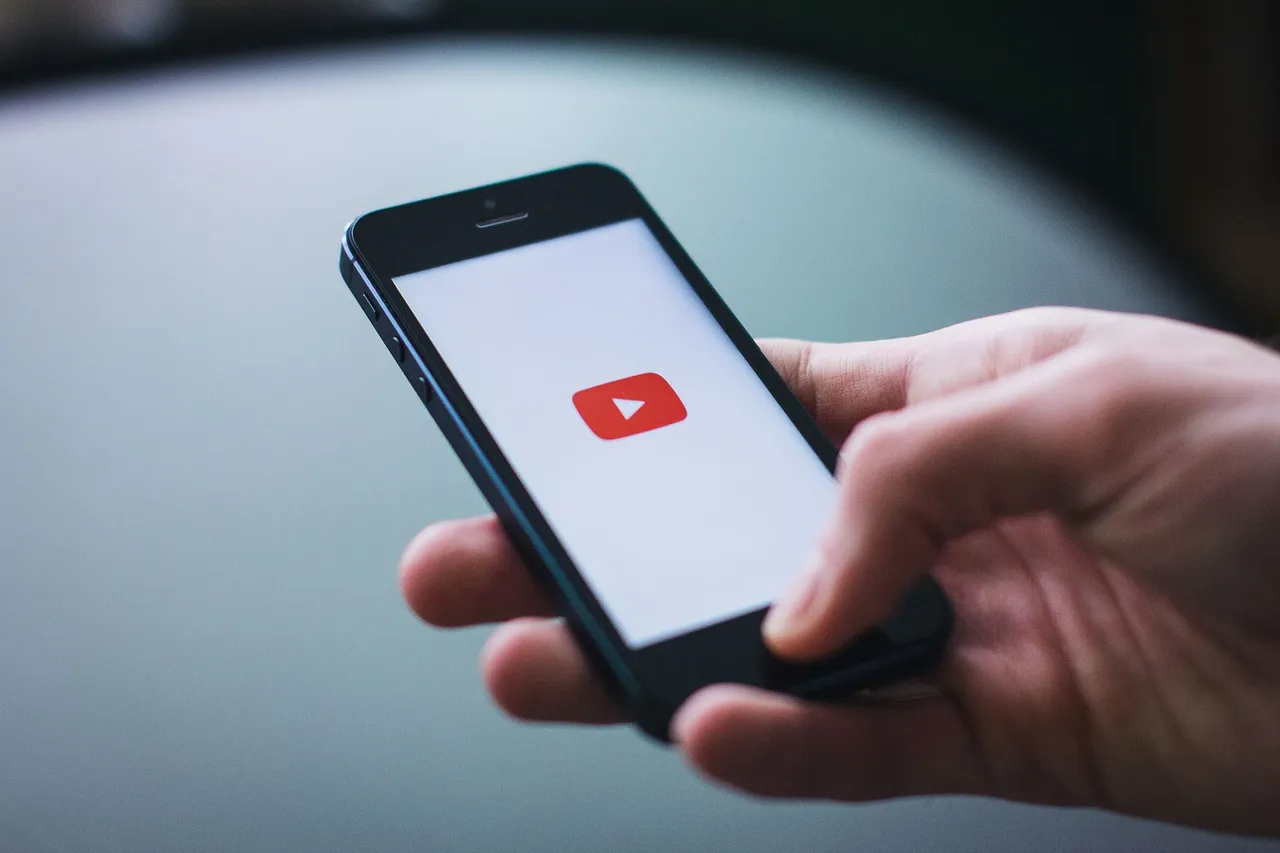 YouTube announces a policy overhaul to protect kids’ privacy