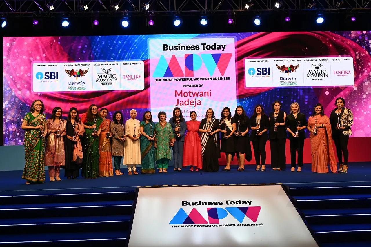BT MPW 2023 honours Prabha Narasimhan, Arundhati Bhattacharya,
Falguni Nayar, Upasana Taku, Zoya Akhtar and other star performers
in business