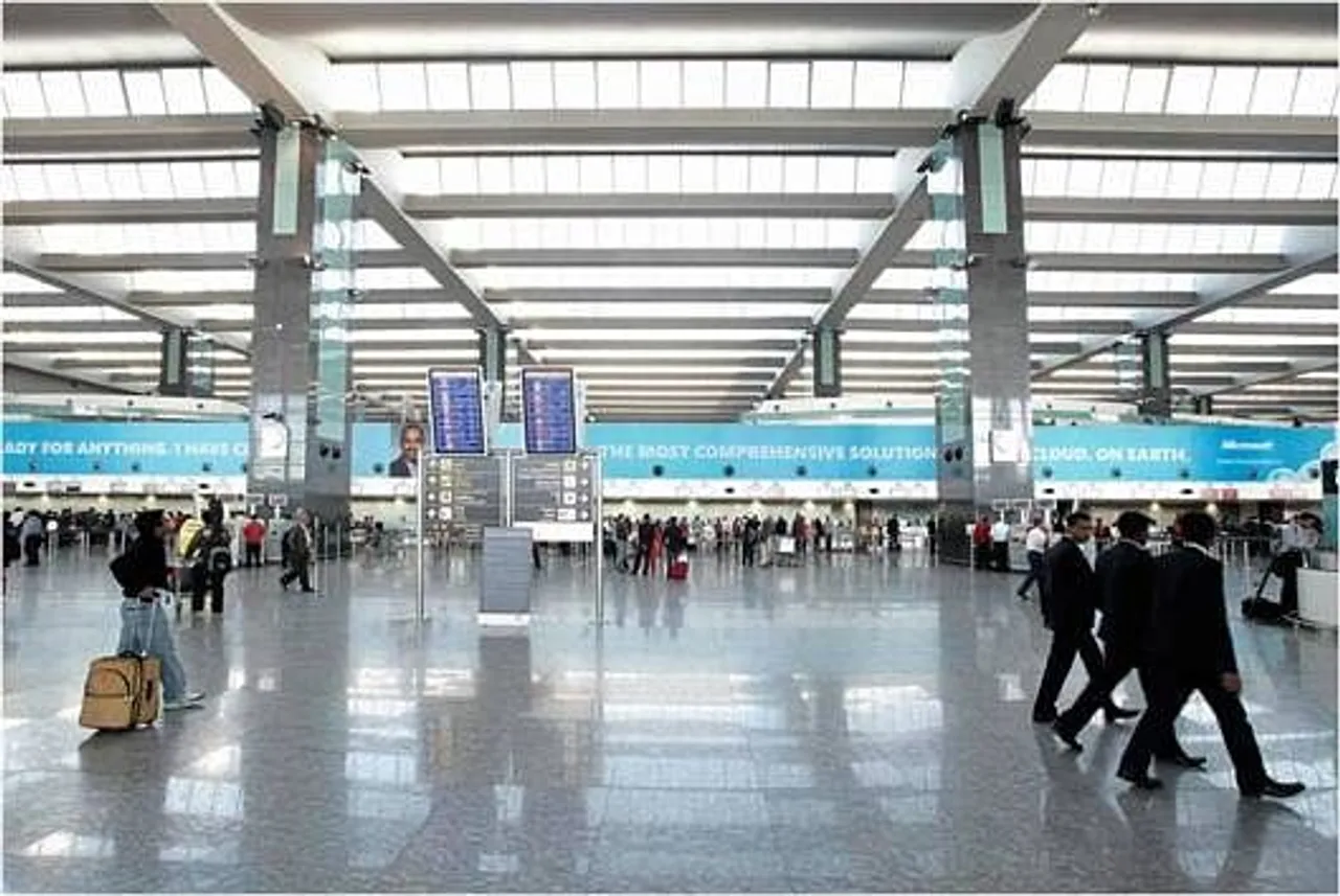Largest signage at airport 2