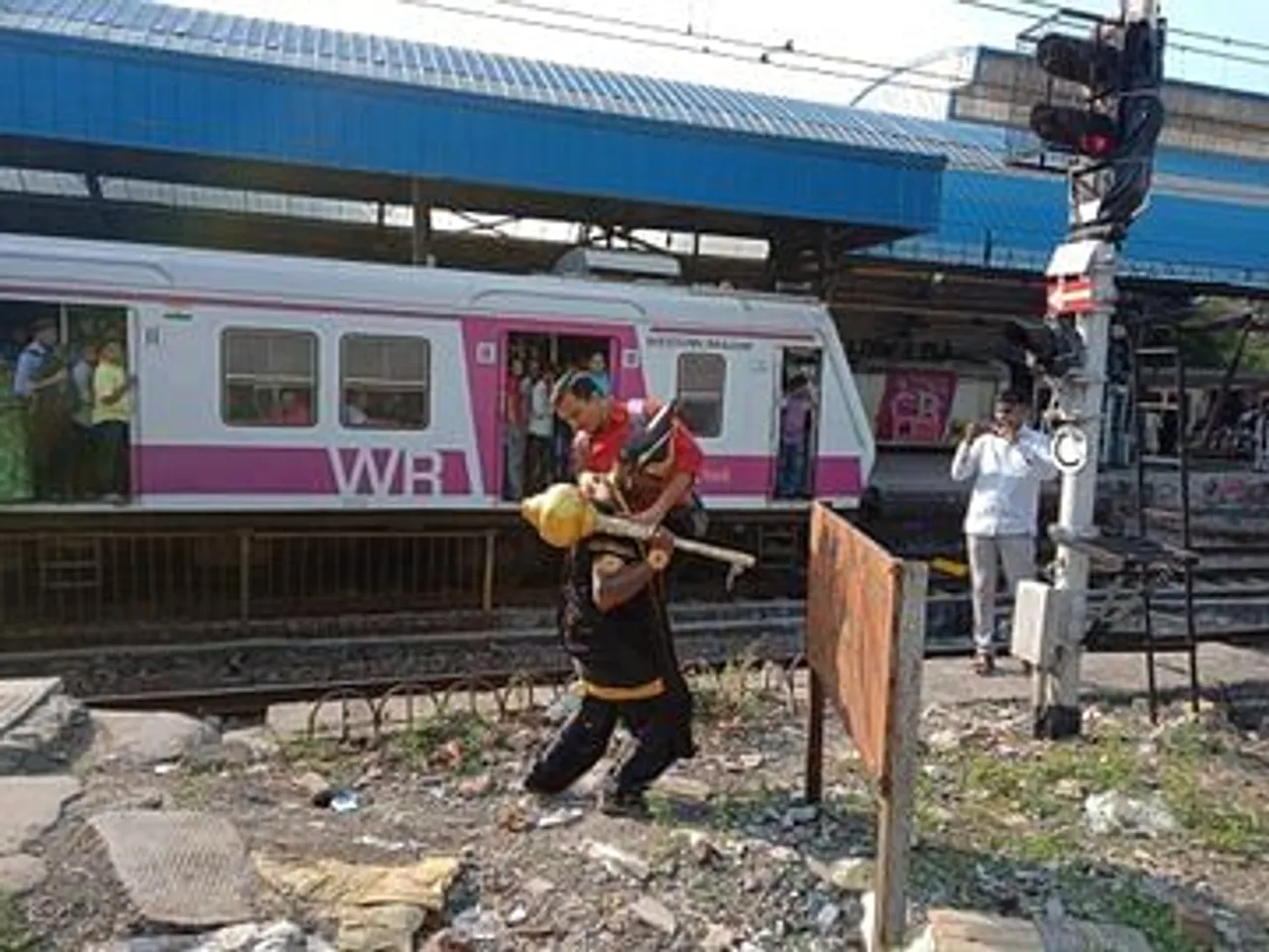 Western Railway presents, Yamraj to the rescue