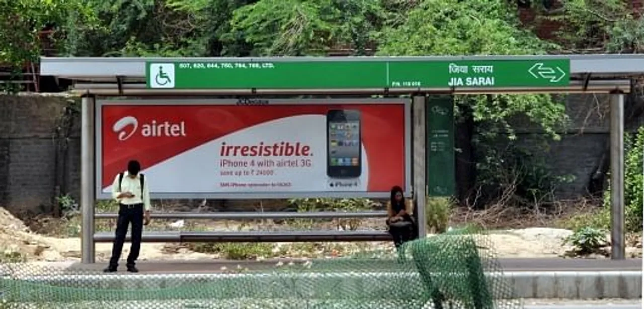 Bus Shelter - iPhone 4