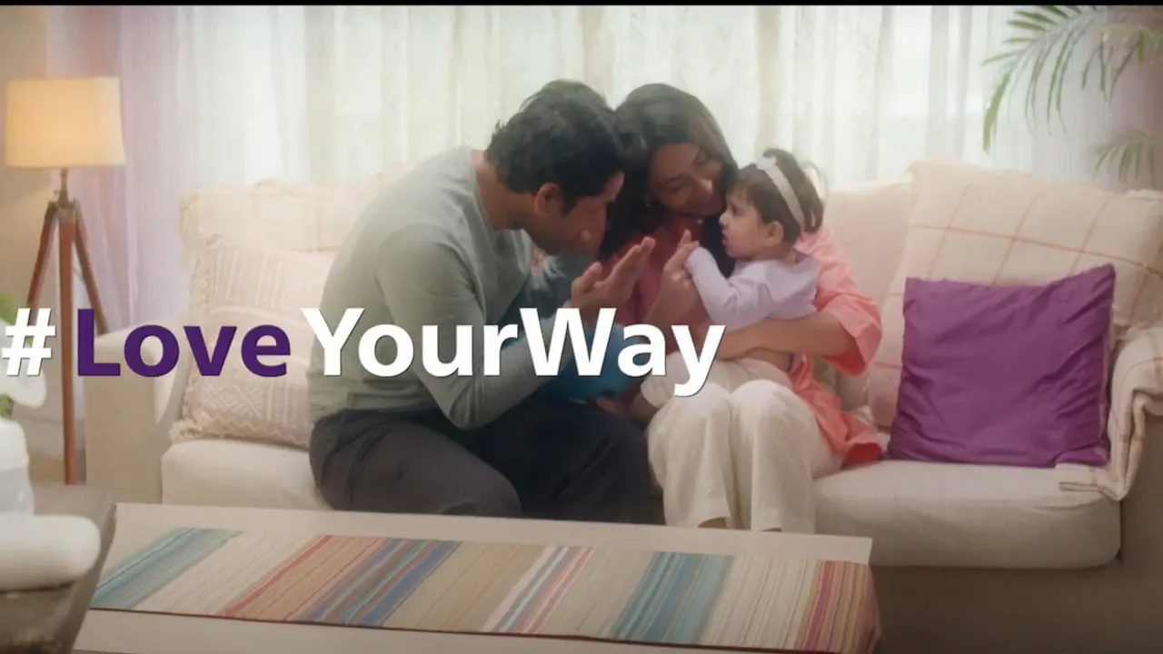 Philips Avent encourages parents to celebrate Valentine's Day with a new twist