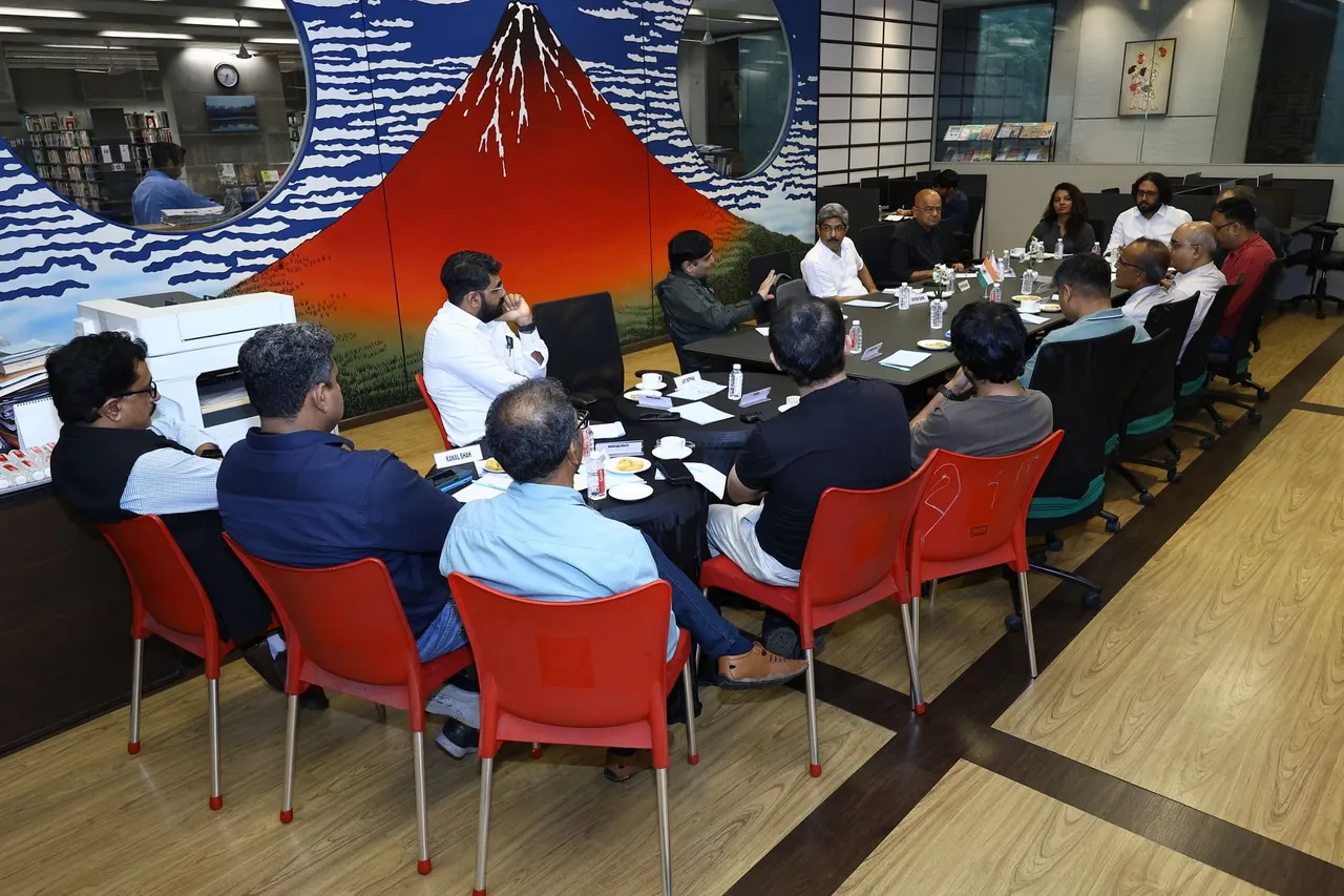 PRSI Ahmedabad hosts roundtable discussion on ‘Future Challenges and Opportunities in Public Relations’