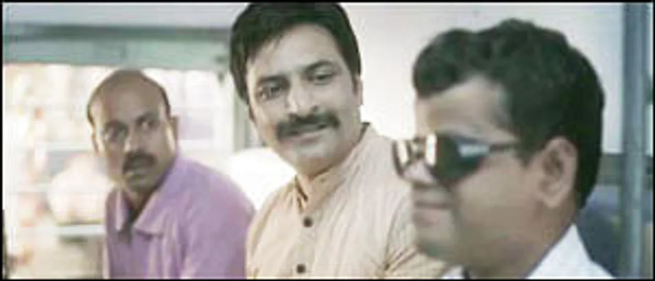 Spare a minute, requests Mumbai Police