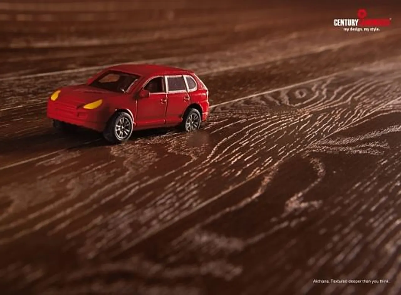 Toy car