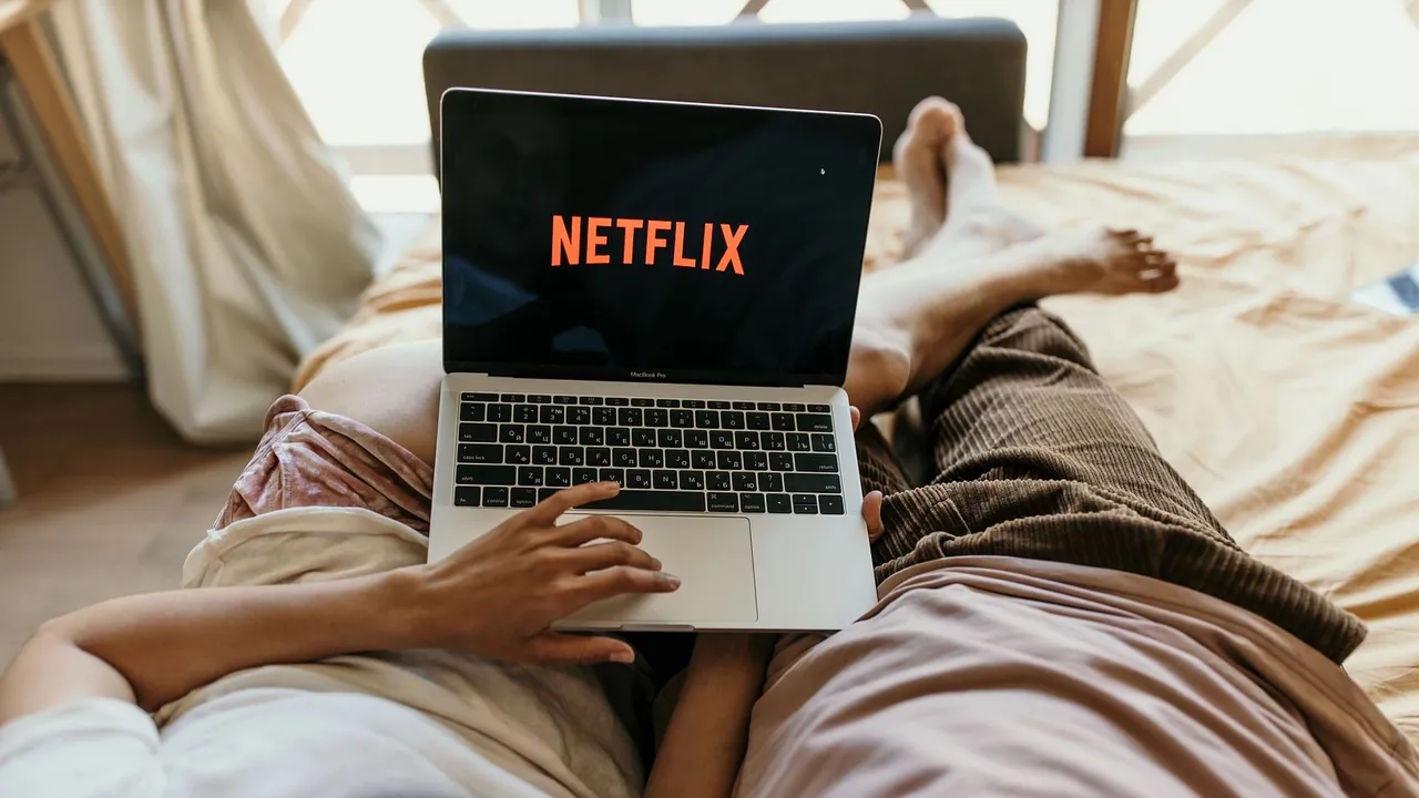 Netflix to unveil ad-supported layer early 2023