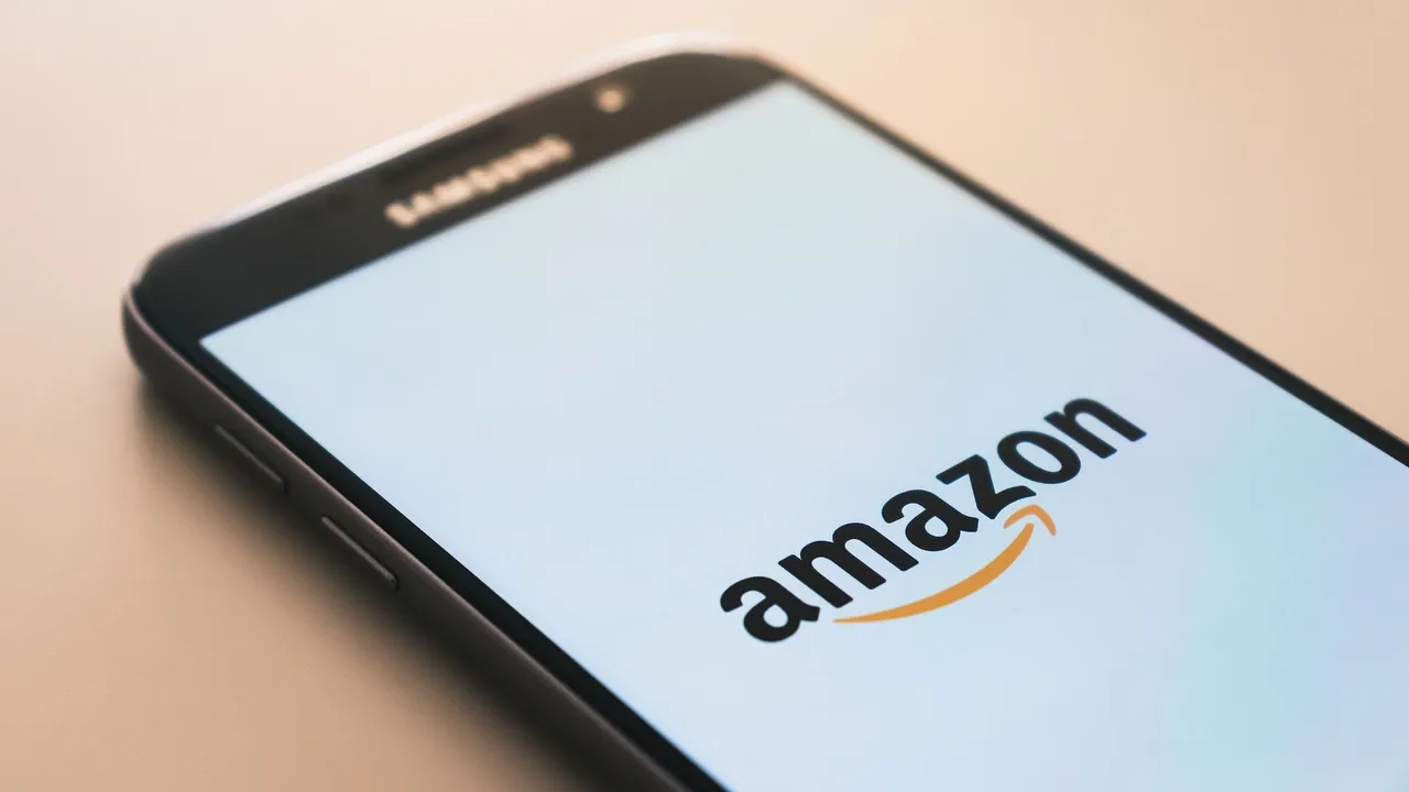Amazon to run shopping ads on Snap: Reuters report