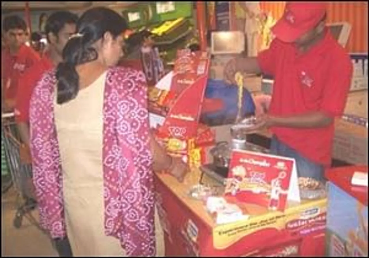 Top Ramen slurps in the crowds with 'Be the Champion' activation