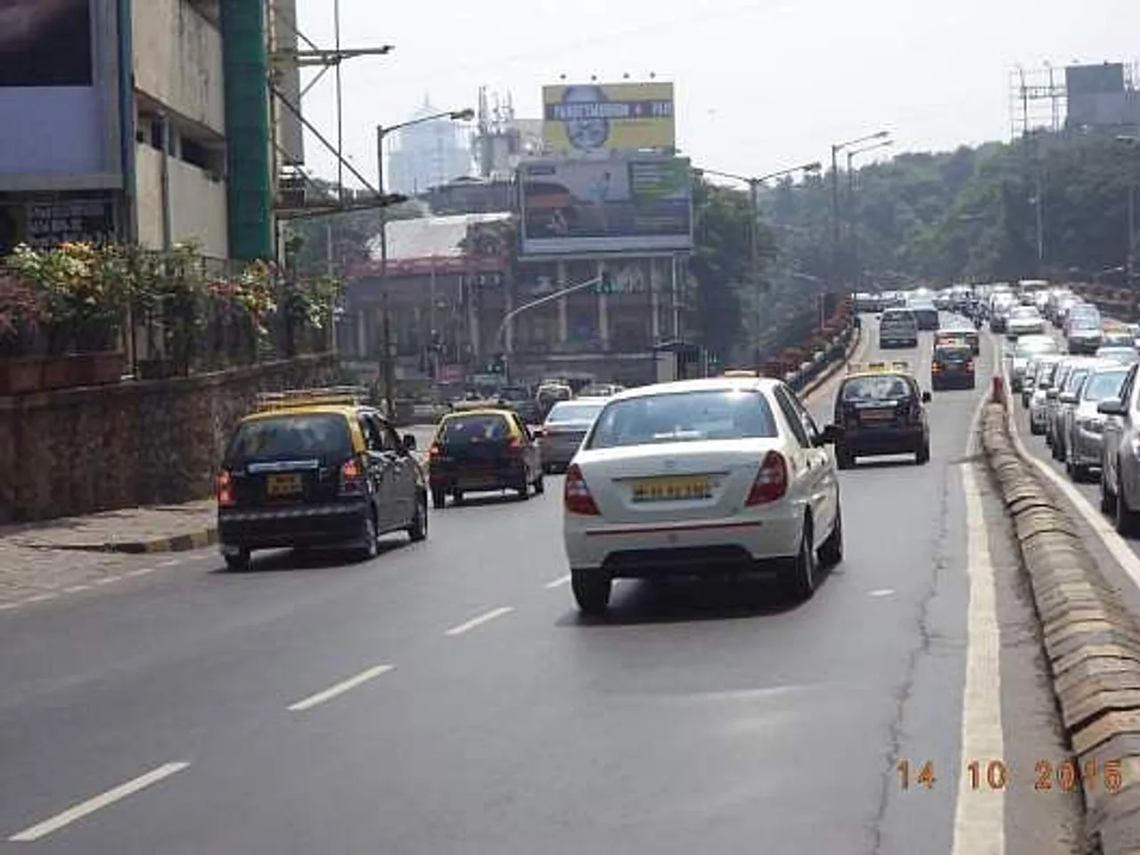 Kemps Corner Flyover- Nr Vama Showroom
