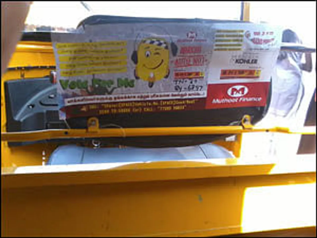 Auto No. 1 asks people to vote for safe auto drivers