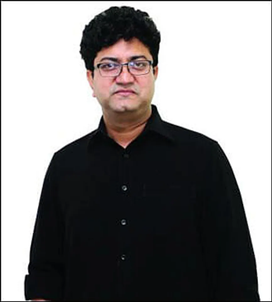 Prasoon Joshi to judge at Andy's