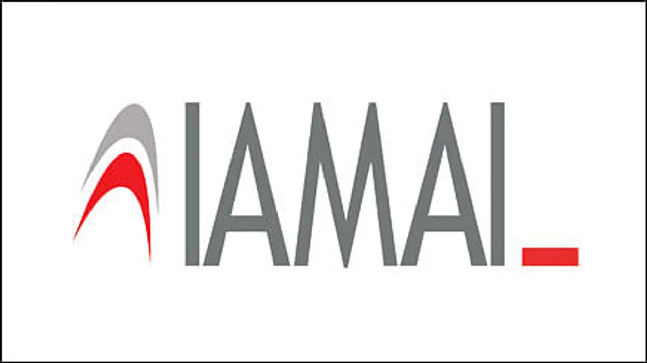 Mobile internet users to touch 213 million by June 2015: IAMAI Report