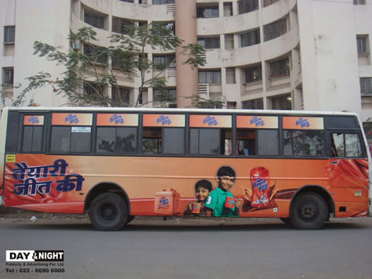 Star Bus Campaign in Mumbai