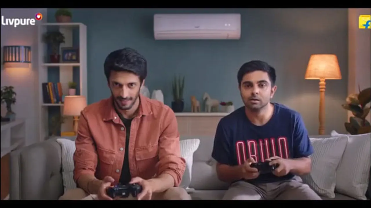 Livpure's ad for a smart AC has a visibly placed logo for Flipkart...