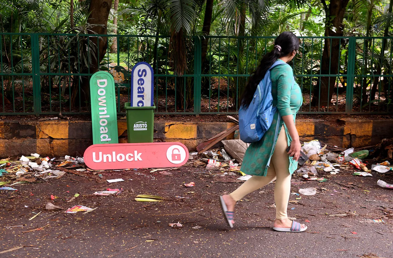 Mystery behind the discovery of giant ‘search’, ‘unlock’, and ‘download’ buttons across India solved