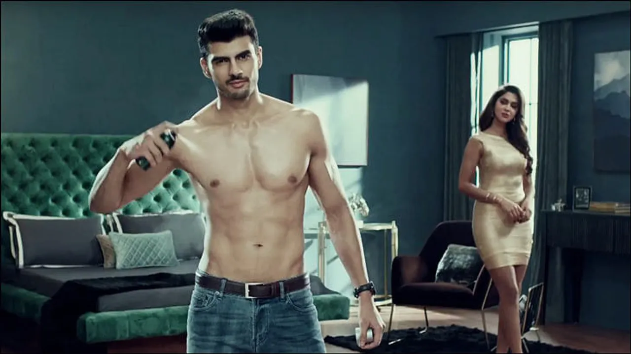 Fevicol puns on deodorant advertising in this spot