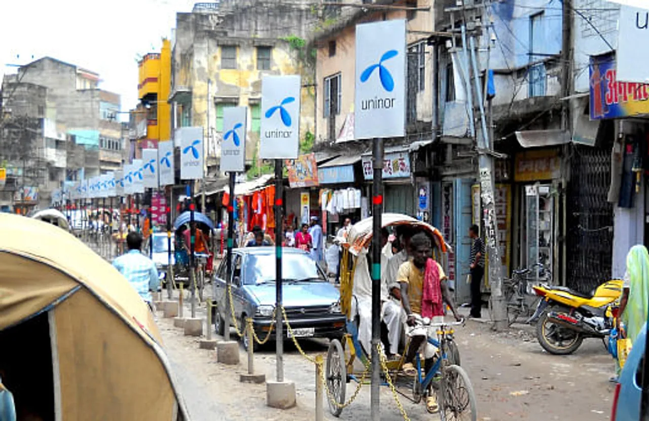 Pole Kiosk