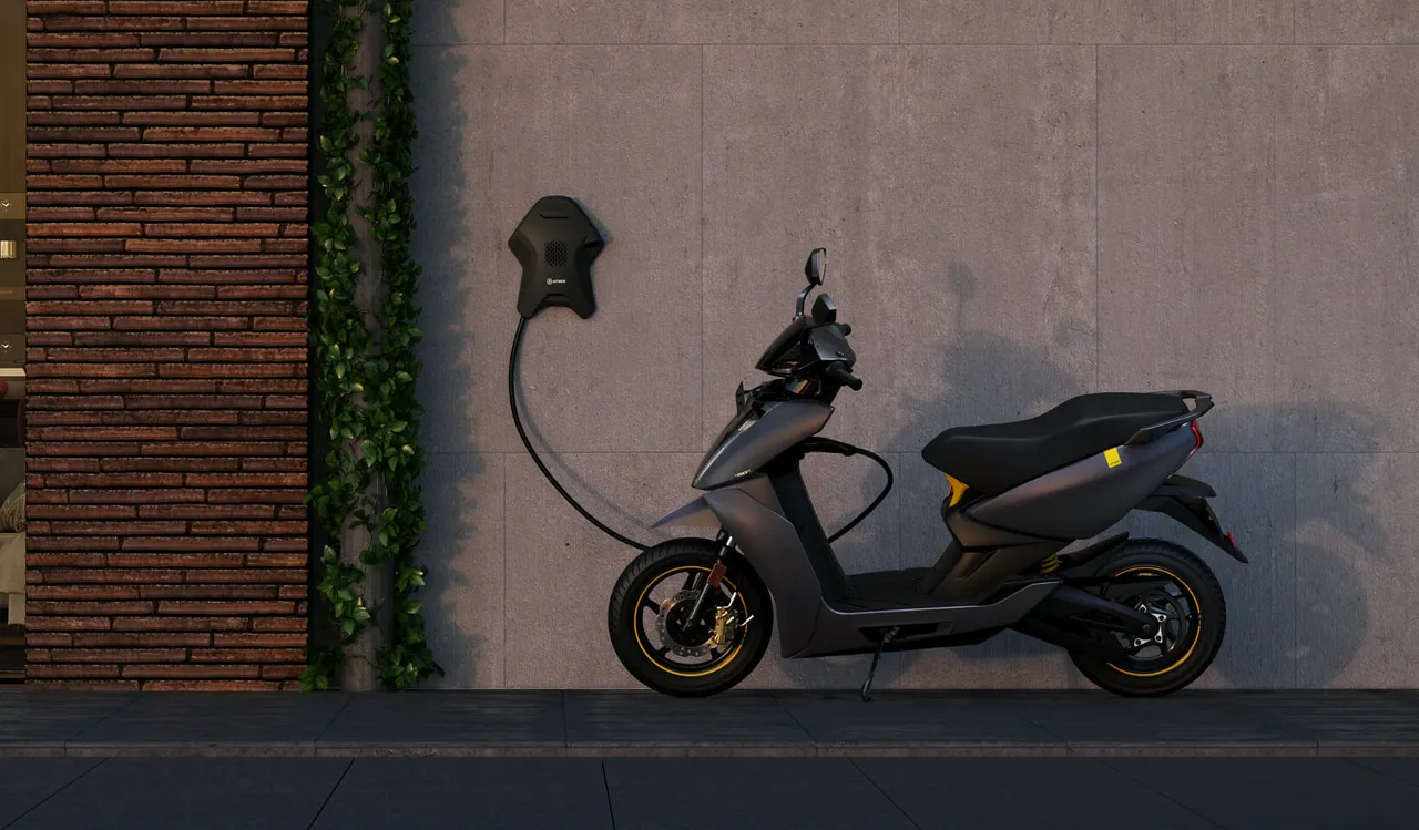 "We aim to sell 60,000 units of E-scooters in FY22": Ravneet Phokela, Ather Energy