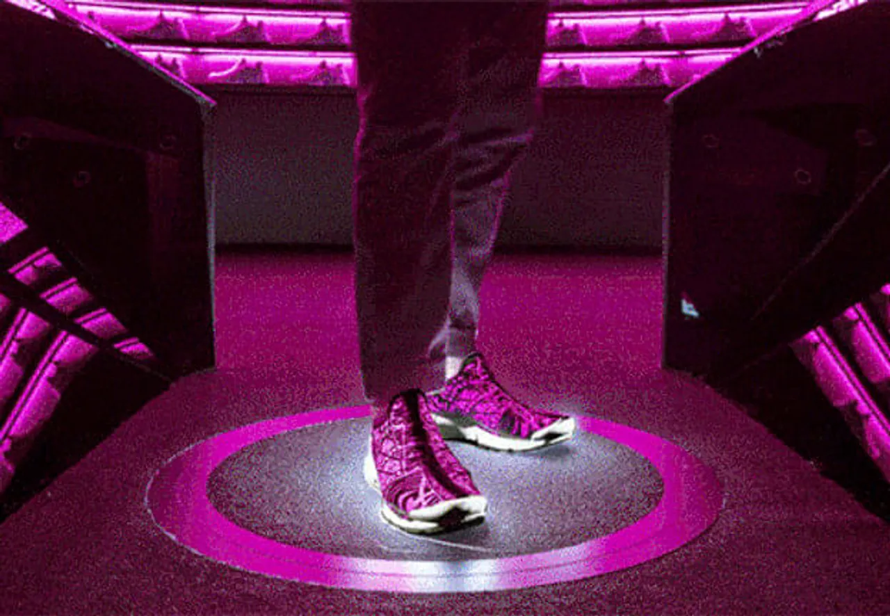 Design a Nike, wear it and go!