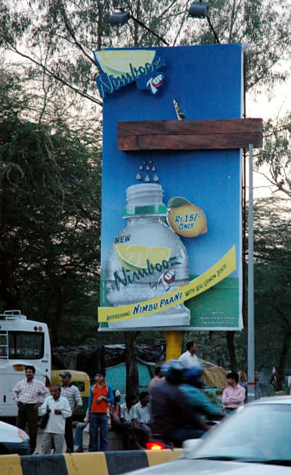 Nimbu Paani with Asli Lemon Juice
