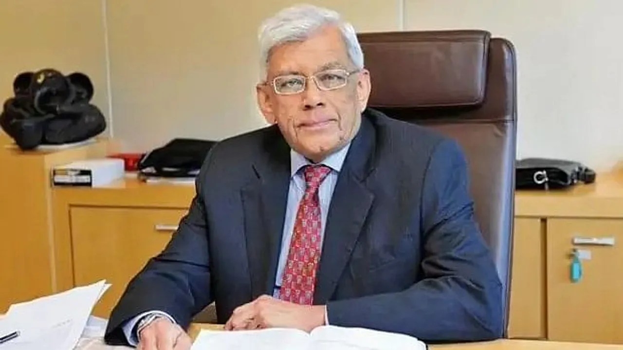 Deepak Parekh steps down as HDFC chairman