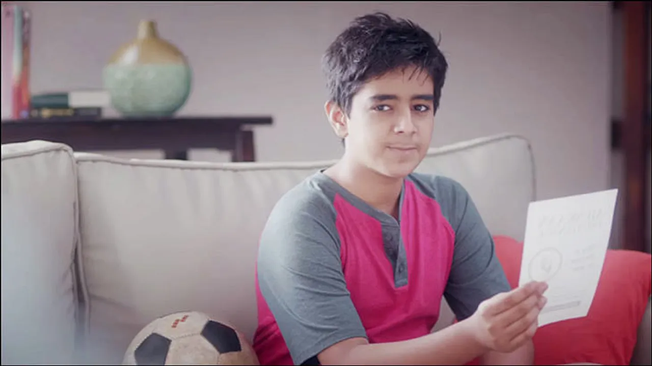 afaqs! Creative Showcase: Anchor takes a dig at Havells; Says 'Soch Badlo, Hawa Toh Badalti Rahegi'