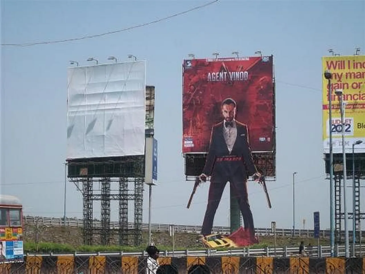 Saif with Guns