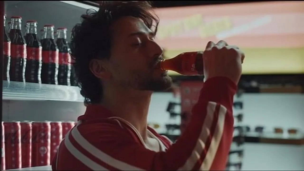 Tiger Shroff loses himself to Lata Mangeshkar and Coke Zero