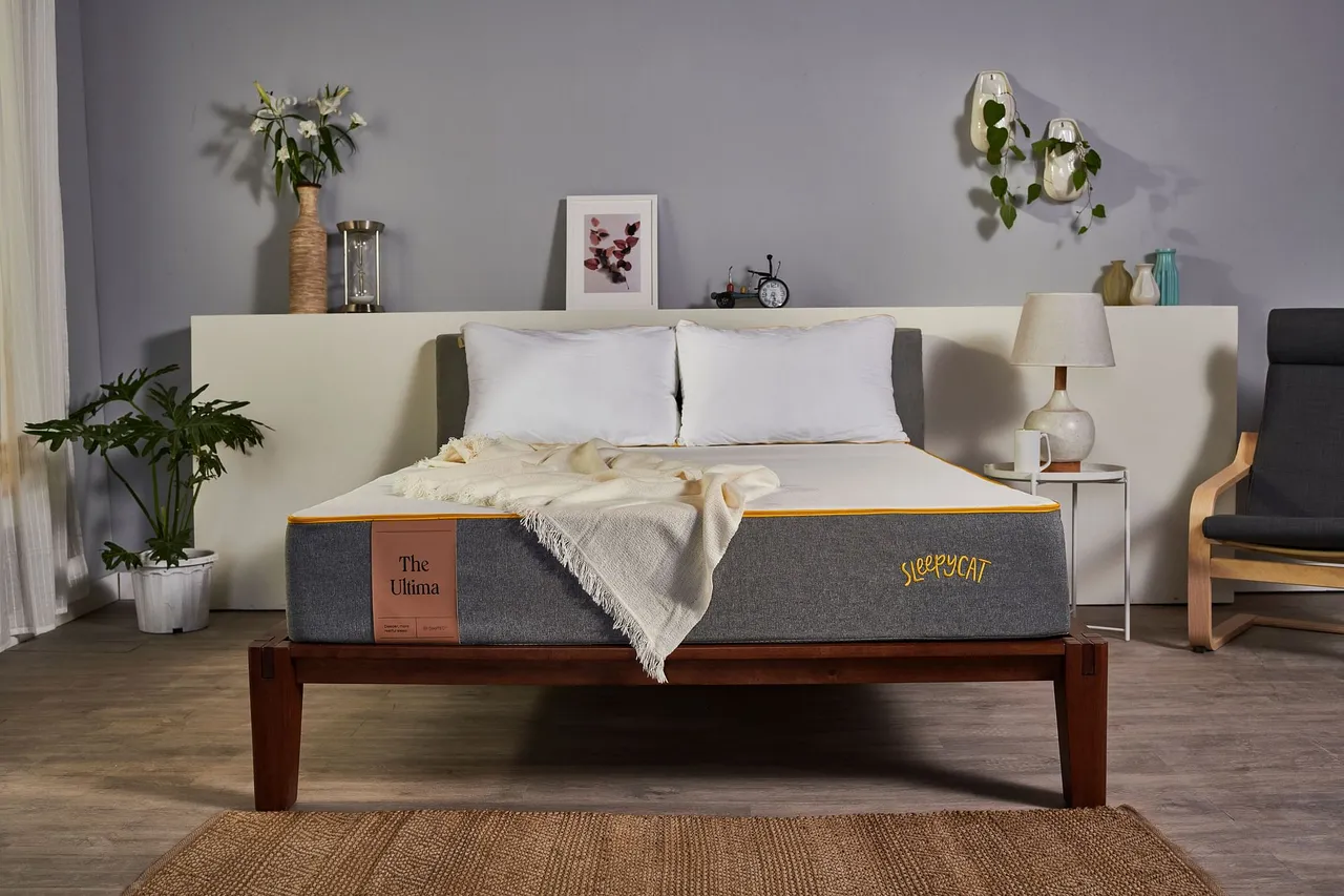 SleepyCat collaborates with Nikhat Zareen and Srikanth Kidambi for Ultima Mattress Campaign