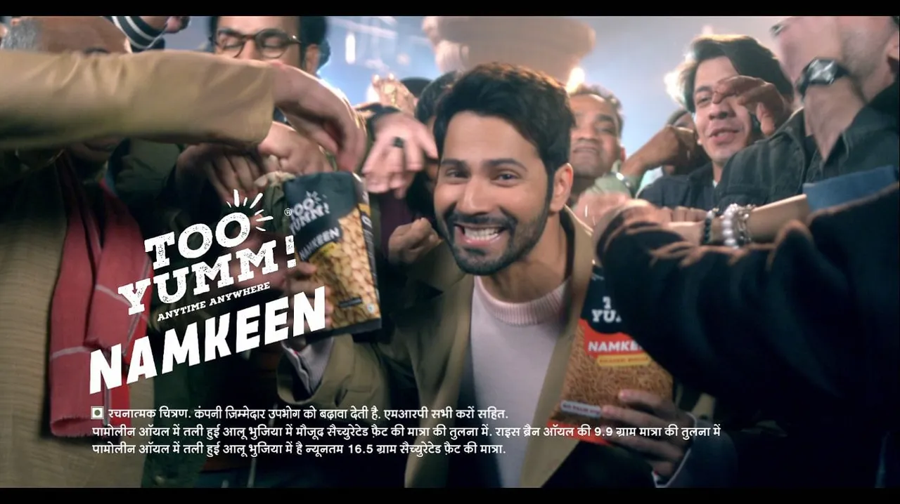 Too Yumm announces Varun Dhawan as Brand Ambassador for their New Indian Namkeen Range