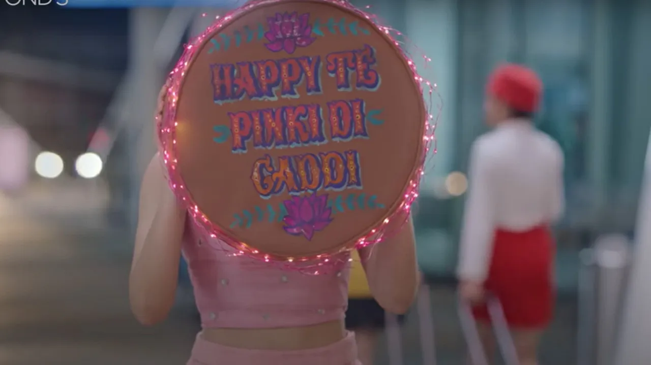 Pond’s India celebrates festive cheer with latest campaign- “Chothe Meethe Pal Ka Glow” 