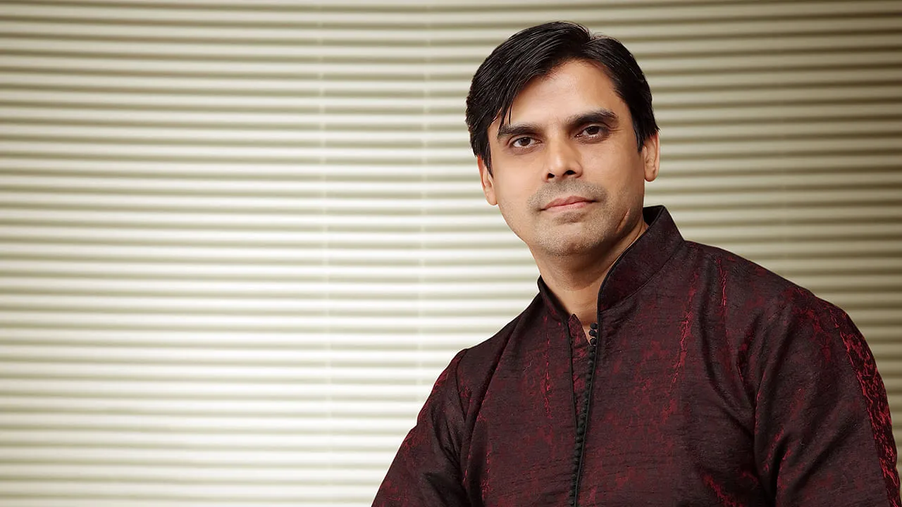 Prioritize loved ones over professional growth - Deepak Verma, ImagesBazaar