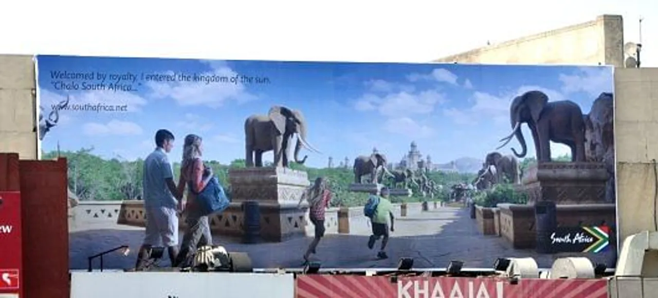 Elephant statue