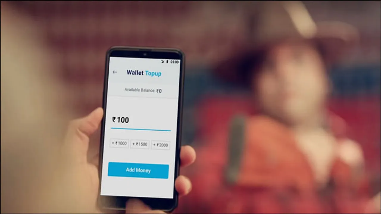 Guess who's taking a dig at Paytm this IPL...